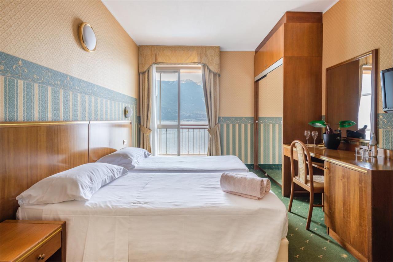 Hotel Splendid Palace Limone sul Garda Exterior photo