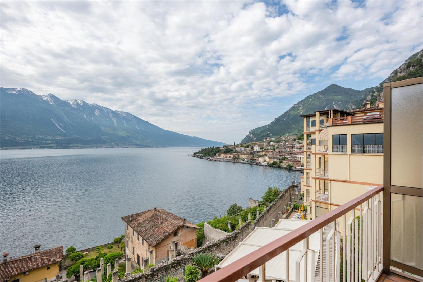 Hotel Splendid Palace Limone sul Garda Exterior photo